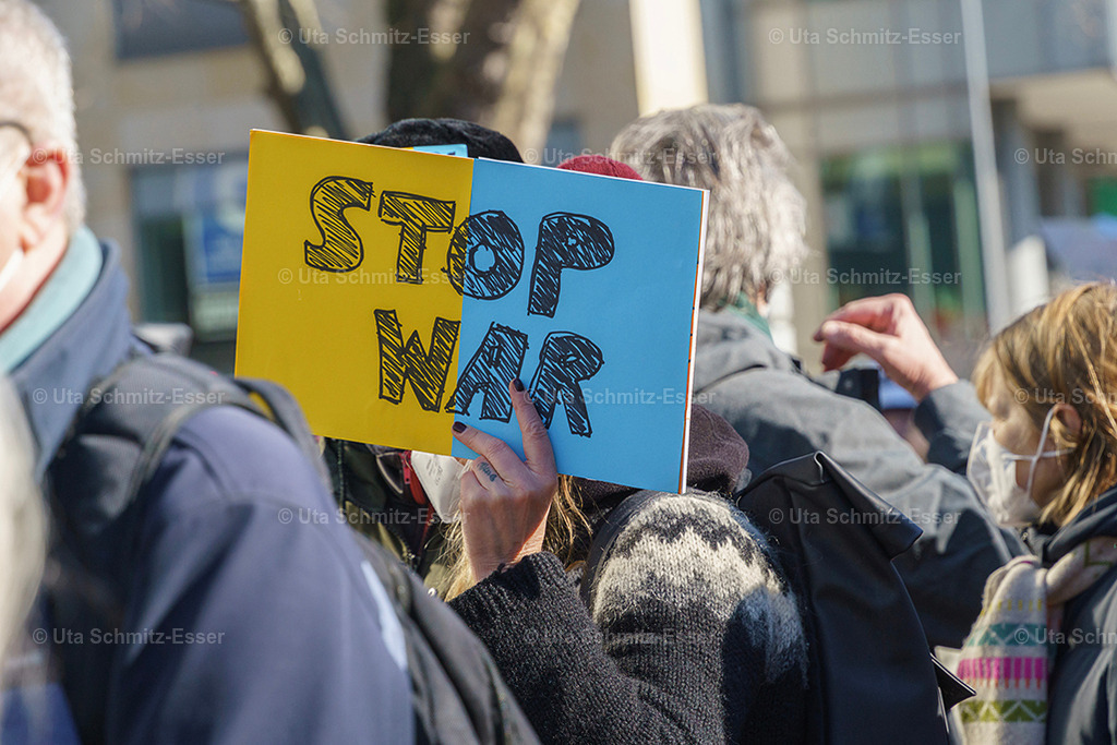 Frieden_Ukraine_05 | CEUS Design - Realisiert mit Pictrs.com