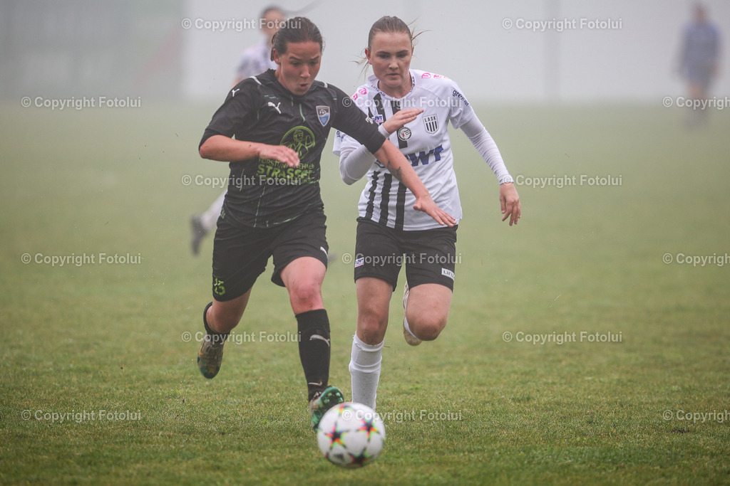 A-BINDER_20240601_0026 | St.Stefan,AUSTRIA,01.June.24 - SOCCER - Zaunergroup OOE Ladies Cuo, LASK vs FCPS. Image shows Vanessa Atteneder (Kematen) and Marlene Bretschneider (LASK).Photo: Sportmediapics.com/ Manfred Binder