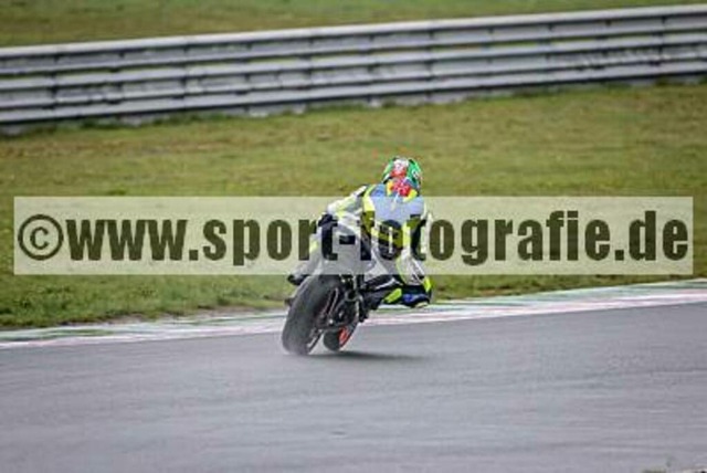 spof7285 | Professionelle Fotos von Sportveranstaltungen, aber auch Hochzeiten und anderen Events. - Realisiert mit Pictrs.com