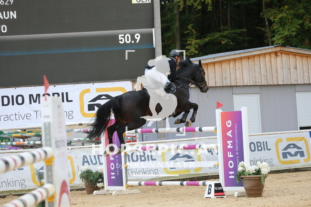 DL2Q5734 | Willkommen bei Brunnmayr - Design & Fotografie – Ihrem Spezialisten für Reitturniere und Pferdeveranstaltungen in Oberösterreich, Salzburg und Bayern! Seit über 17 Jahren sind wir leidenschaftlich dabei.