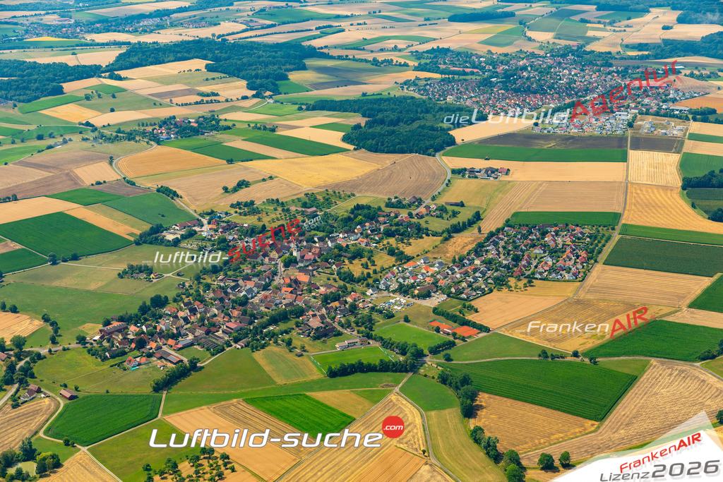 Aktuelles Luftbild von Hengstfeld Wallhausen - Die Luftaufnahme wurde 2022 mittels UL-Flugzeug erstellt ( keine Drohne ) - hochauflösende Kamera-Systeme von  Canon -Beste Qualität - Für grossformatige Ausdrucke geeignet. Die Geschenkidee !