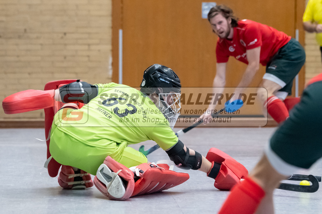 SFE_20230115_0090 | 1. Bundesliga Hockey Herren Schwarz-Weiss Neuss - Crefelder HTC am 15.01.2023 in  (Sporthalle Jahnerstrasse), Photo: Stephan Fehrmann 2022 (Sports-Gallery),Konstantin Hayner ( Schwarz-Weiss Neuss #63 )
