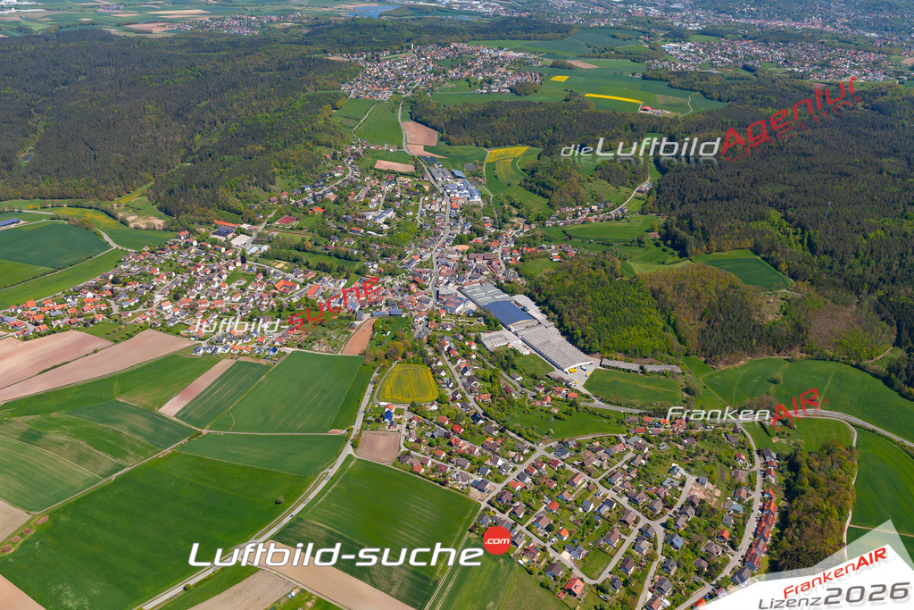 Die Luftbildaufnahme Beiersdorf-coburg -  wurde 2019 mittels Flugzeug (keine Drohne) erstellt. Perfekte Schärfe und Druck- Ergebnisse- Garantiert!