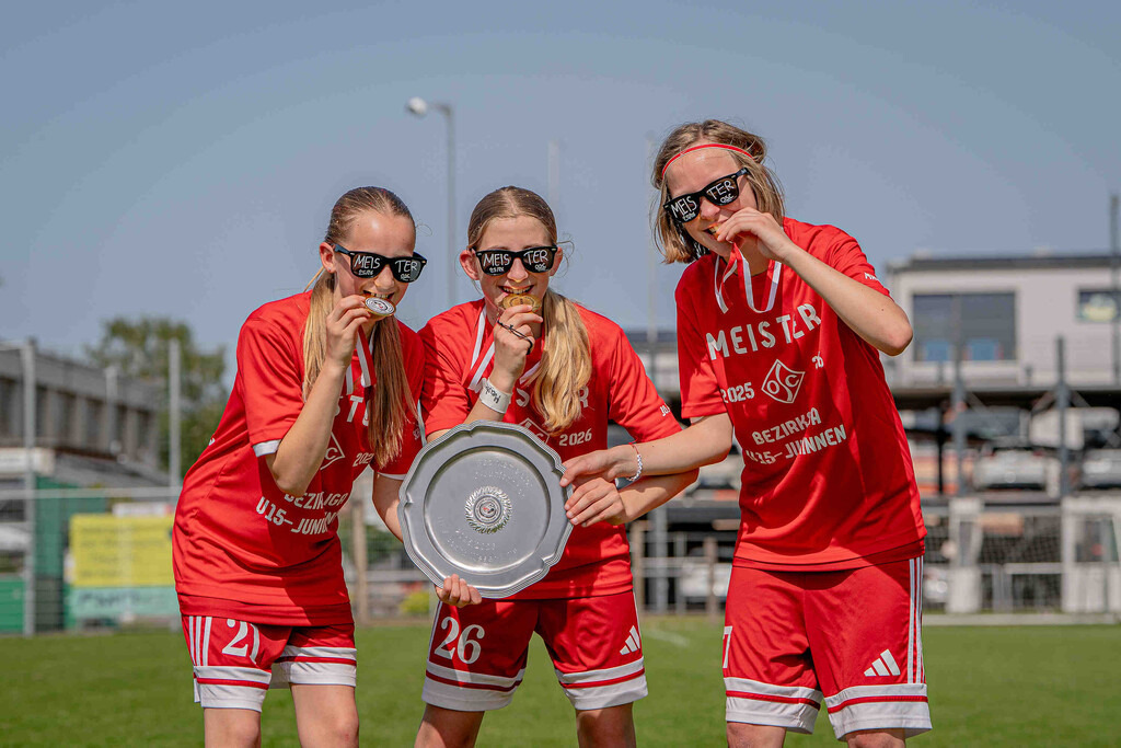 Fußball I C-Juniorinnen I Saison 2025-2026 I OSC U15 - Eltern und Geschwister I 11804 | jns.sportfotos - Realisiert mit Pictrs.com