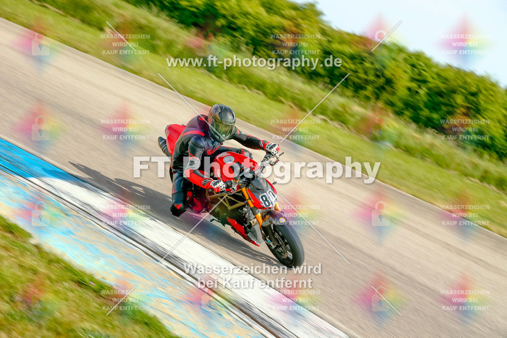 _MOT0802 | Hier findet Ihr Bilder von Touristenfahrten auf der Nürburgring Nordschleife oder von anderen Veranstaltungen die ich besucht habe. Viel Spass beim Durch Schauen 