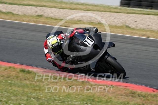 2024_05_16_PBK_14687 | Sportfotografie; SlowMotion; Video; Rennstrecke; Hafeneger; Speer; Racing; RSE; BMW; CBO; Trackday; Motorsportarena; Hockenheimring; Brno; Most; Barcelona; Valencia