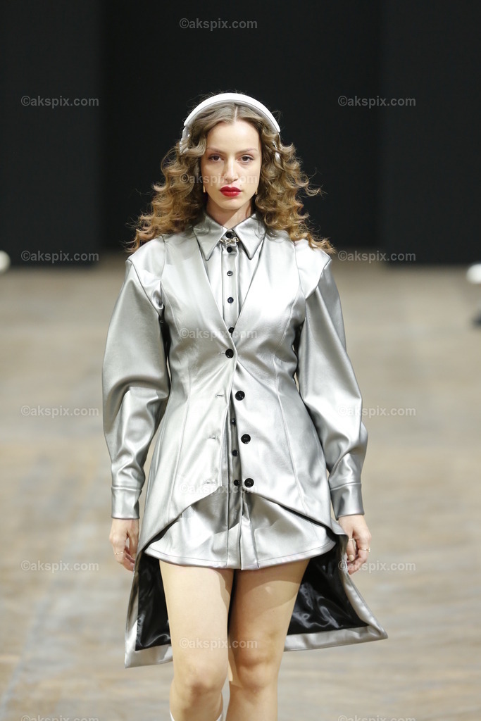 _76A4166 | Die Bildagentur Akspix ist eine Online-Bildagentur und bietet professionelles und kreatives Bildmaterial Royalty free und Rights Managed. Bildarchiv Akspix bietet eine große Auswahl an kreativen und klassischen Motiven.Frankfurt Fotograf, Fotoshooting