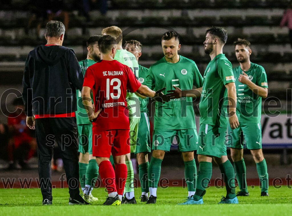 2023-09-01_097_SC_Baldham-Vaterstetten_gegen_TSV_1877_Ebersberg | Vaterstetten, Deutschland, 01.09.2023:
Fußball, Kreisliga 2023 / 2024, 3. Spieltag, SC Baldham-Vaterstetten gegen TSV 1877 Ebersberg, Ergebnis: 1:2

Robin Baumann (SC Baldham-Vaterstetten, #13), Yannik Sabatier (TSV 1877 Ebersberg, #19)

Foto: Christian Riedel / fotografie-riedel.net