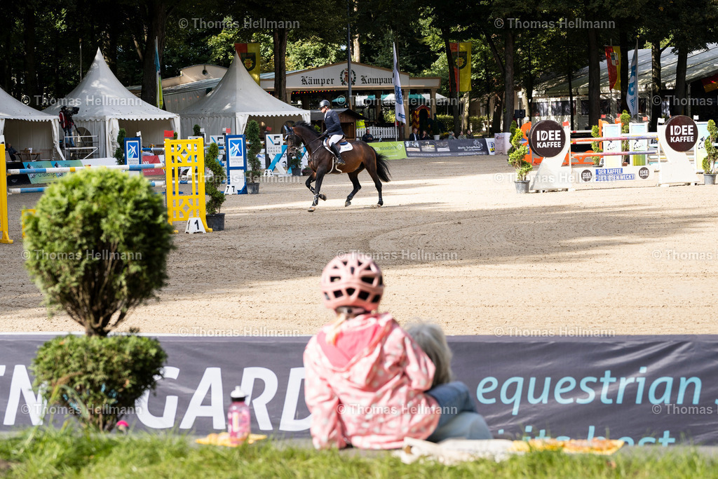 OWL.Ch.2024_Übersicht-01953 | Der professionelle Turnierfotograf ✓ Reitsport Bilder ▷ Shop ✚ günstig & schnell ✚ mit Zugang für Redakteure