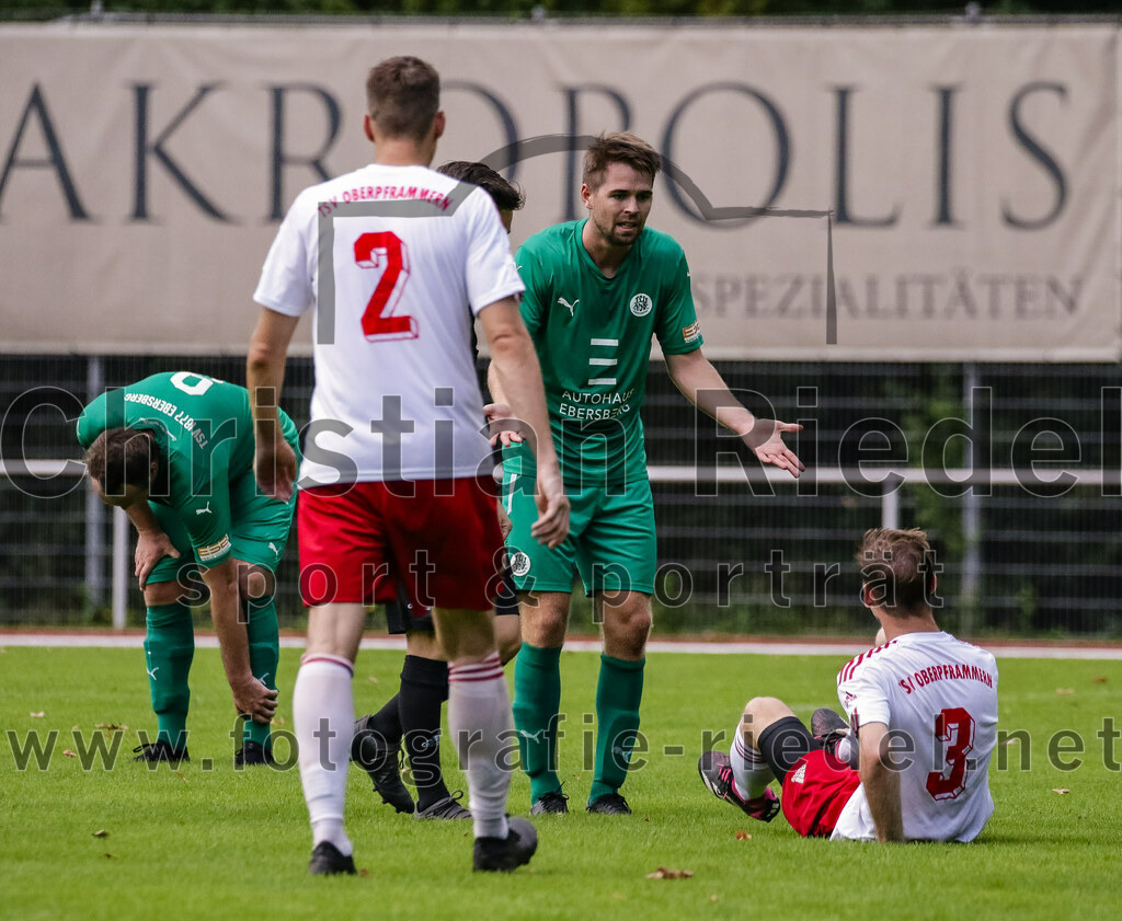 2023-08-26_086_TSV_Ebersberg_gegen_TSV_Oberpframmern | Ebersberg, Deutschland, 26.08.2023:
Fußball, Kreisliga 2023 / 2024, 2. Spieltag, TSV 1877 Ebersberg gegen TSV Oberpframmern, Endergebnis: 5:1

Viktor Pommer (TSV Oberpframmern, #3)

Foto: Christian Riedel / fotografie-riedel.net