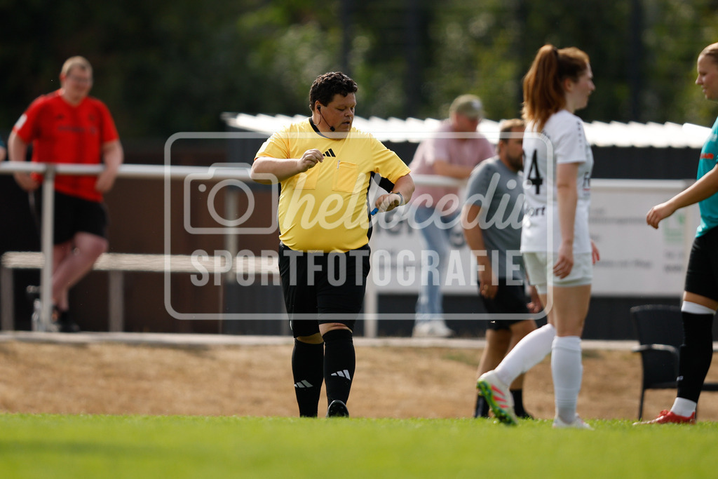 Fußball I Frauen I Westfalenpokal 26-27 I DJK GW Amelsbüren - SSV Rhade  I 18874 | realhellocedii - Realisiert mit Pictrs.com