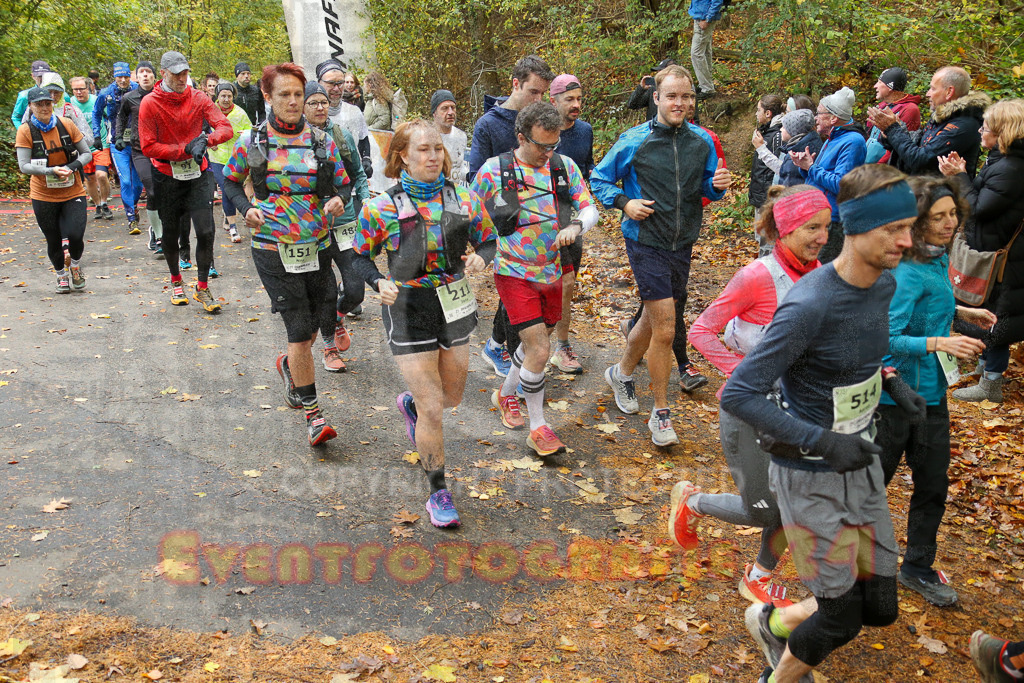 251026_1002_EX1_9693 | Sportfotografie im Rhein-Sieg Kreis, Köln, Bonn, NRW, Rheinland Pfalz, Hessen, etc. Unser Tätigkeitsfeld umfasst den Laufsport vom Volkslauf über den Marathon, Duathlon, Triathon bis zum Ultralauf wie Kölnpfad Ultra oder Schindertrail.