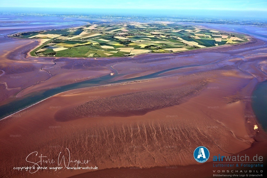 Halligen-Inseln-Weltnaturerbe-Wattenmeer-Mai-23-airwatch-wagner-240A3313 | Entdecken Sie atemberaubende Luftbilder und Fotografien auf airwatch.de - Tauchen Sie ein in eine Welt voller faszinierender Aufnahmen aus der Vogelperspektive.