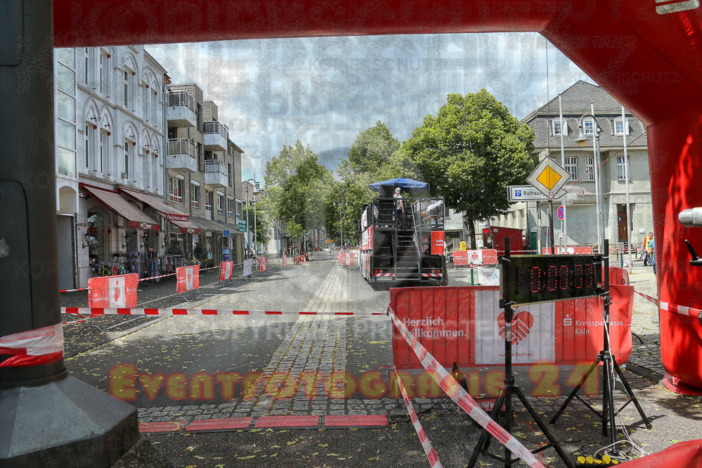 220625_1329_EX1_2711 | Sportfotografie im Rhein-Sieg Kreis, Köln, Bonn, NRW, Rheinland Pfalz, Hessen, etc. Unser Tätigkeitsfeld umfasst den Laufsport vom Volkslauf über den Marathon, Duathlon, Triathon bis zum Ultralauf wie Kölnpfad Ultra oder Schindertrail.