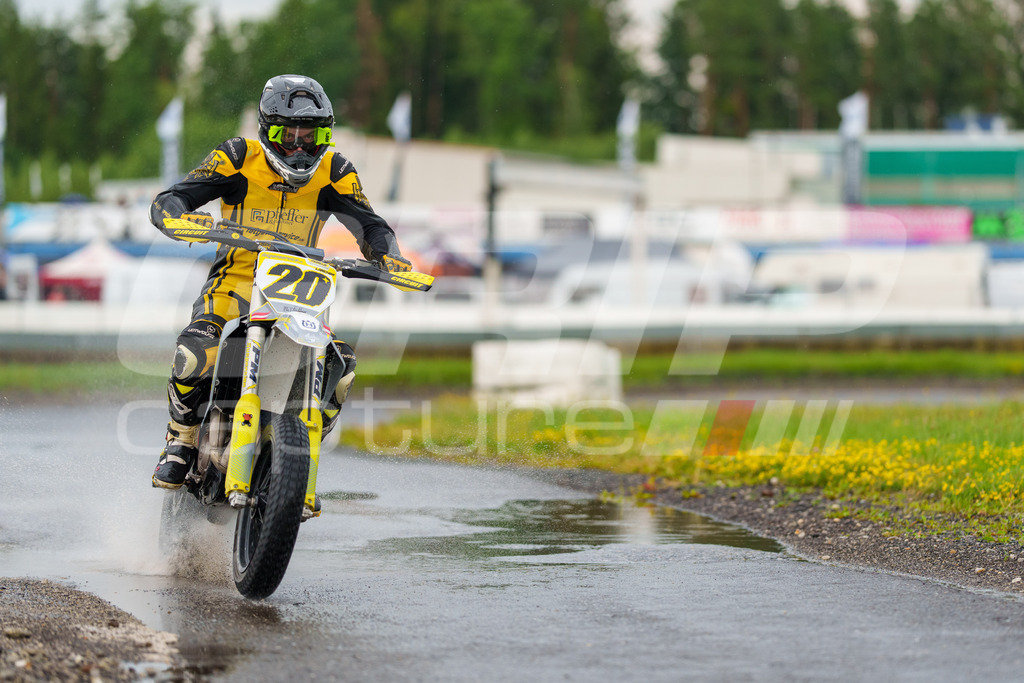 GRIPcapture-20260411-101-999-1266 | GREINBACH, AUSTRIA - JUNE 20-21, 2026: Riders compete during the G-Cup, Austrian Supermoto Championship and Hungarian Supermoto Championship at PS Racing Center Greinbach, Austria. Image shows .Photo: GRIPcapture / Andrea Kurz