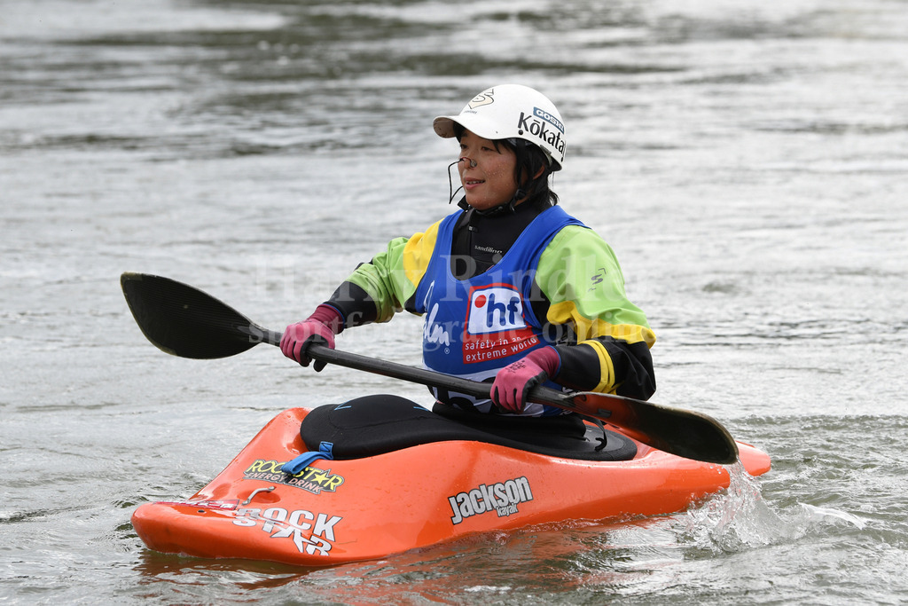 ICF CANOE FREESTYLE WORLD CUP 1 / PLATTLING | 2024 ICF CANOE FREESTYLE WORLD CUP 1 / PLATTLINGWomen's Kayak SurfaceHitomi TAKAKU (Japan) #152 - Realisiert mit Pictrs.com