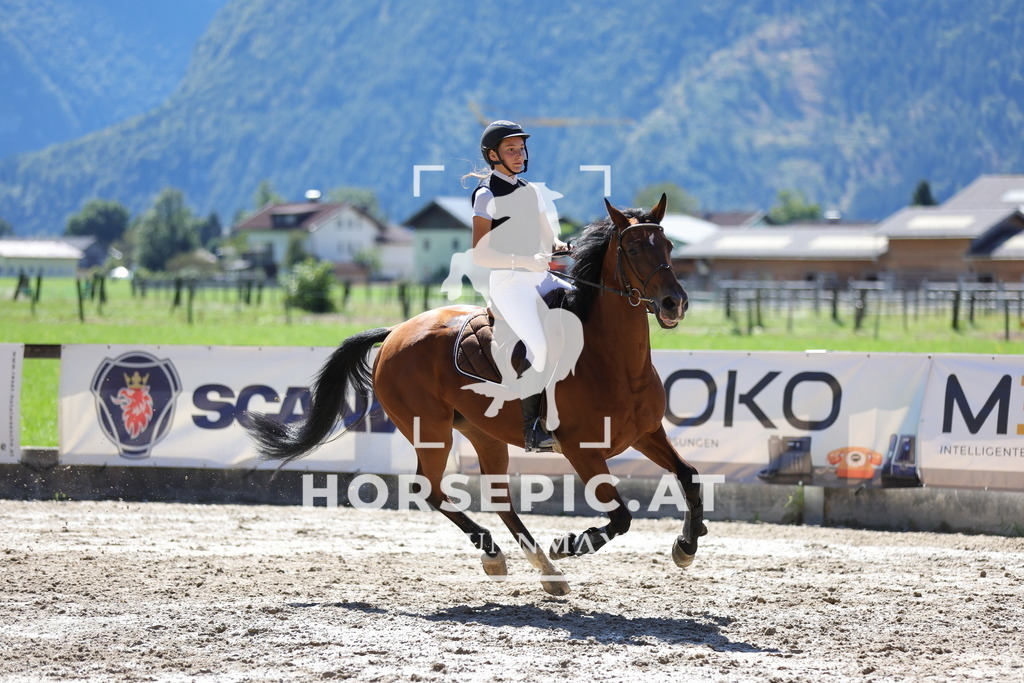 0P6A6346 | Willkommen bei Brunnmayr - Design & Fotografie – Ihrem Spezialisten für Reitturniere und Pferdeveranstaltungen in Oberösterreich, Salzburg und Bayern! Seit über 17 Jahren sind wir leidenschaftlich dabei.