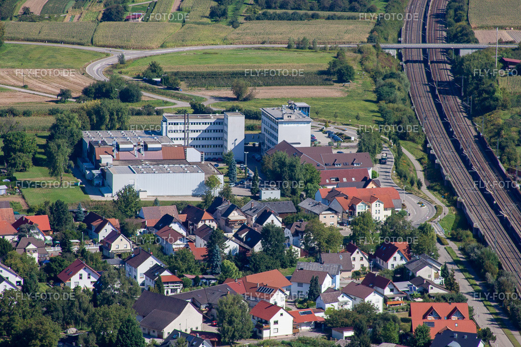 Urloffen,  Klocke Pharma GmbH | Luftbild: Urloffen,  Klocke Pharma GmbH im Ortsteil Urloffen in Appenweier im Bundesland Baden-Württemberg in Deutschland. Foto: IMG_20712.jpg vom 31.08.2009 durch Werner Riehm/FLY-FOTO.de - Realisiert mit Pictrs.com