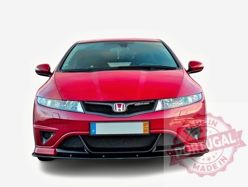 Red Honda Civic Type R posing on white background | Front view of a red Honda Civic Type R posing on a white background - Realized with Pictrs.com