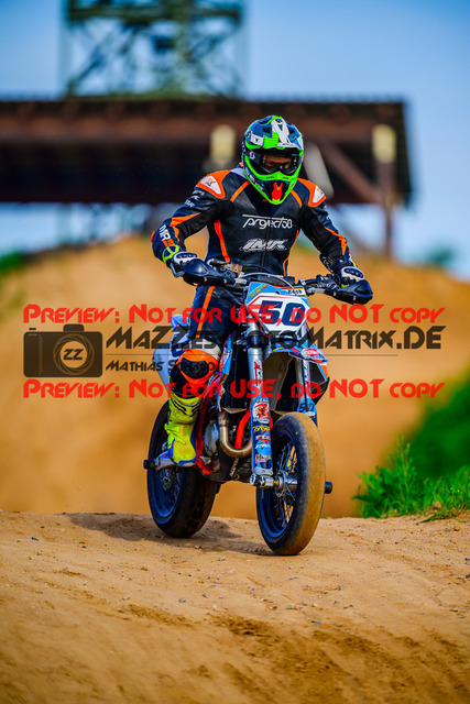 MaZZes_FotoMatrix_240511_6007705_8852 | S4