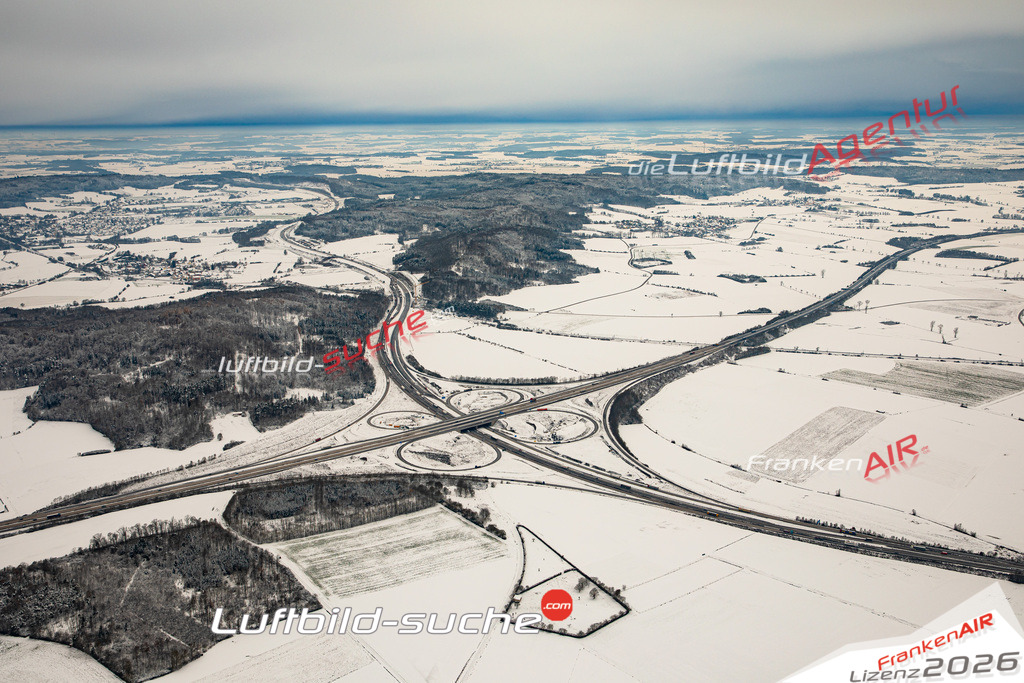 Das Luftbild zeigt : Ak Crailsheim Winter Feuchtwangen - Die Luftaufnahme wurde 2023 vom UL-Flugzeug aus erstellt ( keine Drohne ) - Hochauflösende Luftaufnahme - Für grossformatige Ausdrucke geeignet. Die Geschenkidee !Mit Lizenz und Bildrechte bestellbar