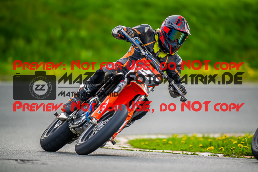 MaZZes_FotoMatrix_230506_2-66 | UE40