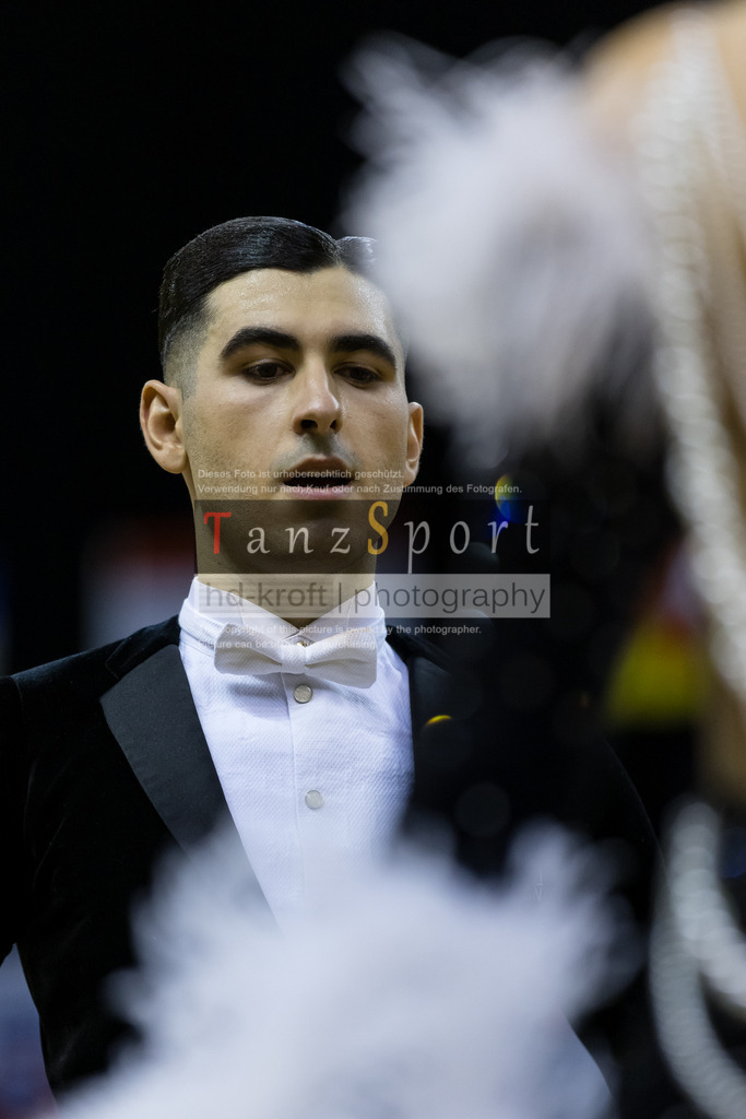 20241102_DC_HGR_Std_09000 | Tanzsportbilder, Standardtanz, Lateintanz, WDSF, DTV, LTVB, dancecomp, goc, hessen tanzt, blaues band der spree, walzer, tango, wiener walzer, slowfox, quickstepp, samba, rumba, cha-cha-cha, paso doble. jive, hd-kroft photography, turniertanzsport