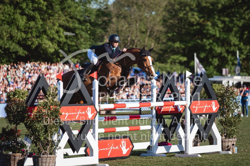 240511_Hamburg_SpeedDerby-213 | Deine schönsten Turniermomente als professionelle Fotos! Entdecke hochwertige Pferdesport-Fotografie im Online-Shop. Jetzt Fotos finden & bestellen!