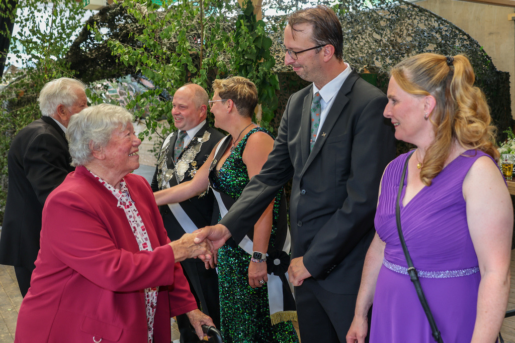 top-top.de-250704-009 | Foto, Video, Fotografie, Videografie, Fotobox, DJ, Discjockey, Musik, Musikbox, Veranstaltung, Photobooth, Amazon, Ebay, Buchtipp, Bestseller, Autor, Verlag, Buch, Wesel, Hamminkeln, NRW, Dinslaken, Rees, Drohne, Hochzeit, Party, Fotobox, Wesel, Fotograf