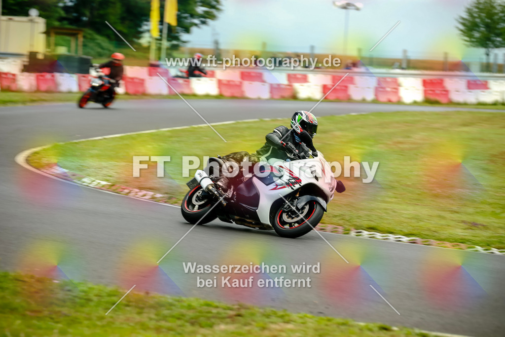 VBK-4301 | Hier findet Ihr Bilder von Touristenfahrten auf der Nürburgring Nordschleife oder von anderen Veranstaltungen die ich besucht habe. Viel Spass beim Durch Schauen 