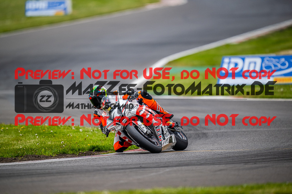 MaZZes_FotoMatrix_220508_92627 | Fotograf Mathias Schmid
Sportfotograf,
Eventfotograf,
Hochzeitsfotograf,
Portraitfotograf