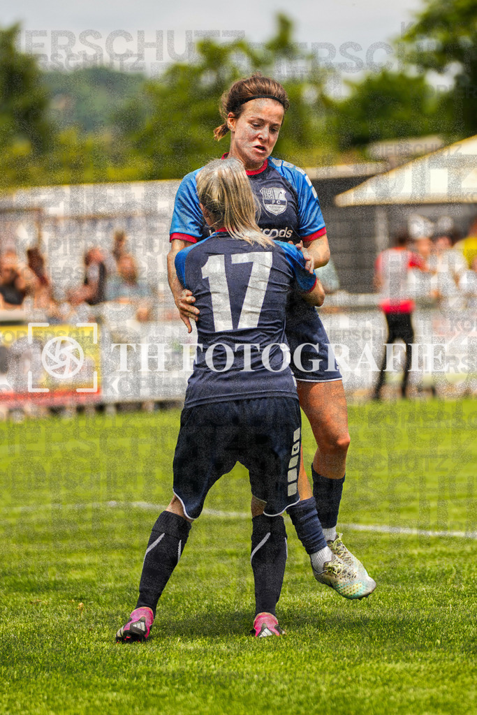 GER, FC Hauingen - SV Waldhaus, Frauen-Fussball, Rothaus Bezirkpokal, Finale, Saison 2024/2025, 29.05.2025 | GER, FC Hauingen - SV Waldhaus, Frauen-Fussball, Rothaus Bezirkpokal, Finale, Saison 2024/2025, 29.05.2025Foto: TH Fotografie/Alessio Bosco