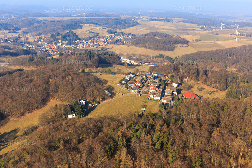 Luftbild: Dorfübersicht aus Südwesten im Ortsteil Ober-Beerbach in Seeheim-Jugenheim im Bundesland Hessen in Deutschland. Foto: IMG_096613.jpg vom 14.02.2017 durch Werner Riehm/FLY-FOTO.de