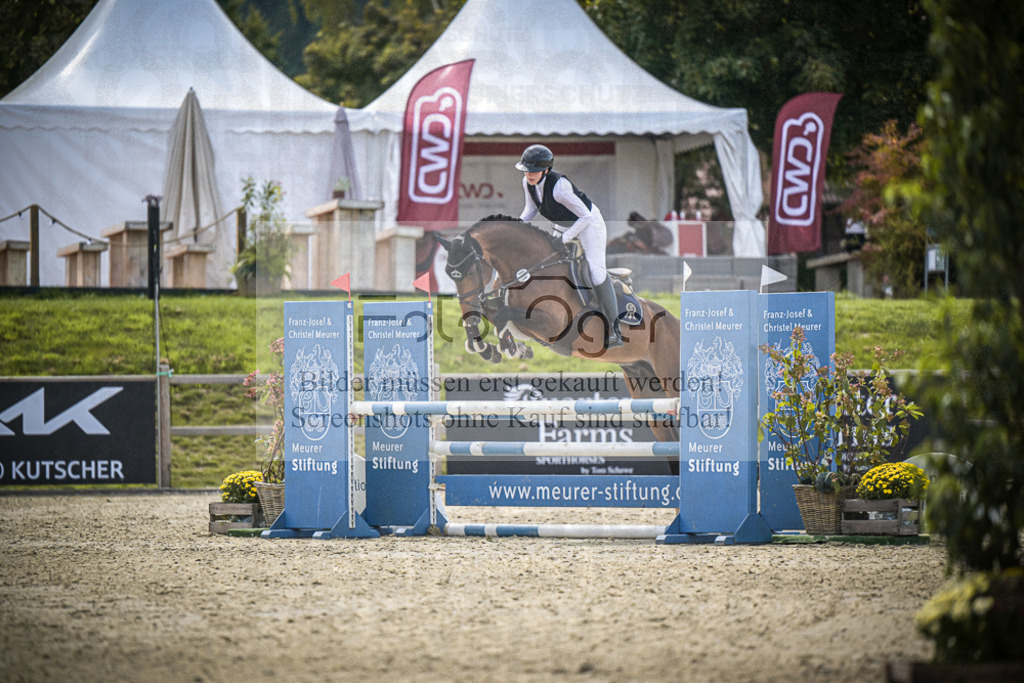 DOS_6766 | Entdecke hochwertige Reitturnierfotos von Foto Oger. Professionell, emotional und authentisch – jetzt Lieblingsmomente im Shop bestellen.Deutschlandweite Turnierfotografie. - Realisiert mit Pictrs.com