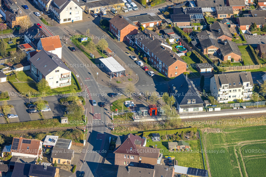 Selm250404792 | Luftbild, Bahnhof Selm-Beifang, Bushaltestelle B&amp;R Selm, Beifang, Selm, Münsterland, Nordrhein-Westfalen, Deutschland