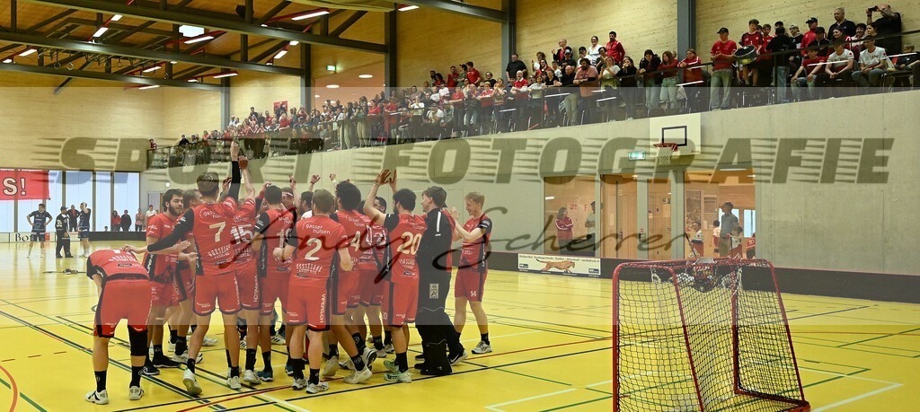 aaaaDSC_7004 | Kaufen Sie Sportbilder im Onlineshop von Andy Scherrer Sportfotografie. Faszinierende Bilder von Sportevents aus der ganzen Schweiz. Fussball, Frauenfussball, Unihockey, Handball, Schwingen und weiteren Sportarten. - Realisiert mit Pictrs.com