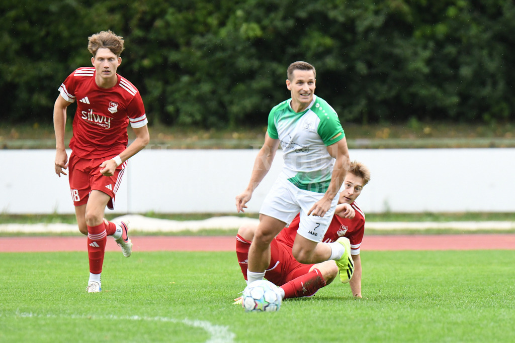 SpVgg GW Deggendorf : TSV Mauth | Roman Artemuk (SpVgg GW Deggendorf #7) - Realisiert mit Pictrs.com