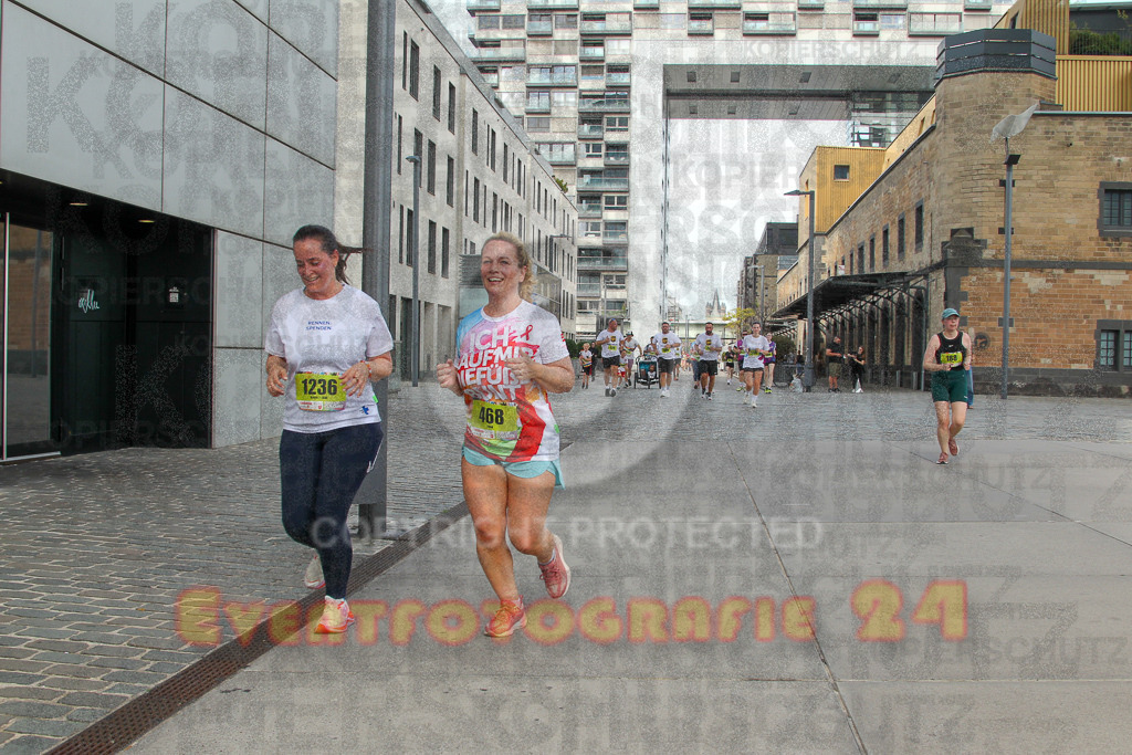 250920_1335_EV4_6183 | Sportfotografie im Rhein-Sieg Kreis, Köln, Bonn, NRW, Rheinland Pfalz, Hessen, etc. Unser Tätigkeitsfeld umfasst den Laufsport vom Volkslauf über den Marathon, Duathlon, Triathon bis zum Ultralauf wie Kölnpfad Ultra oder Schindertrail.