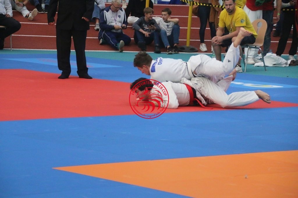 MSY-2022-10-30-7903 | Fotos vom Adler Cup - Pictures from Adler Cup

Hier findet Ihr alle Eindrücke und großen Momente der Adler Cup Wochenenden. Here you will find all impressions and great moments of the Adler Cup weekends. - Realisiert mit Pictrs.com