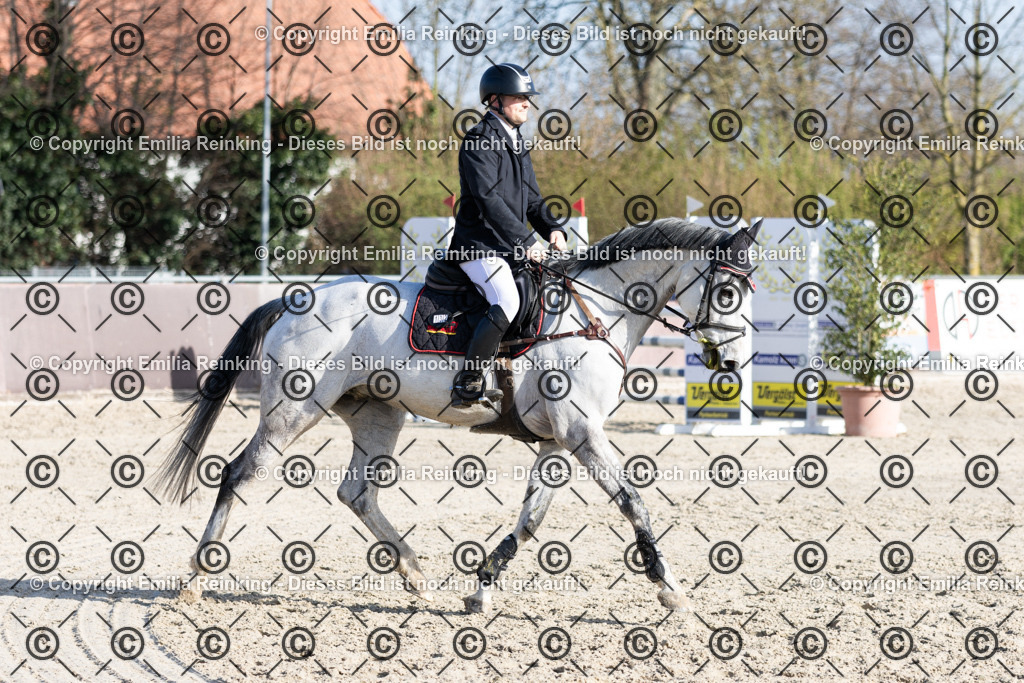 CL5A6090 | Emilia Reinking Fotografie - Realisiert mit Pictrs.com