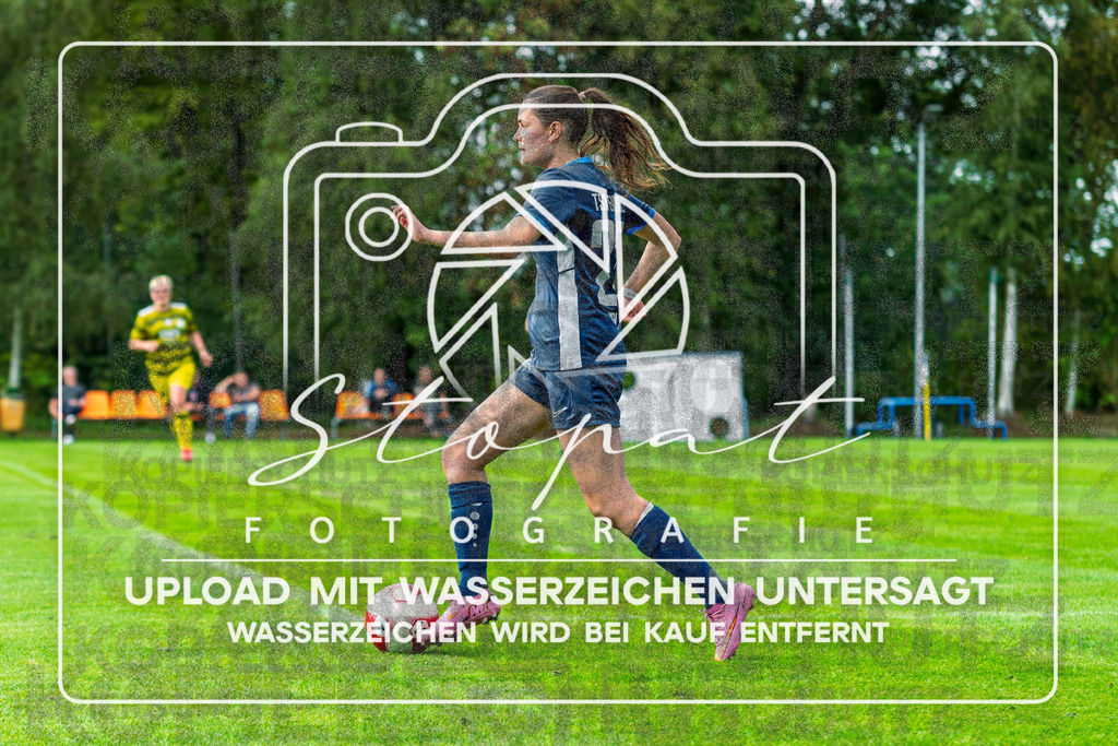 Kreisliga Frauen OHZ/VER - TSV St. Neu Jürgen vs. SG Fulde | Ava Elena Wolff (TSV Neu St. Jürgen #22); Kreisliga Frauen OHZ/VER - TSV St. Neu Jürgen vs. SG Fulde am 12.09.26 in Sportplatz Eiche, Worpswede - Realisiert mit Pictrs.com