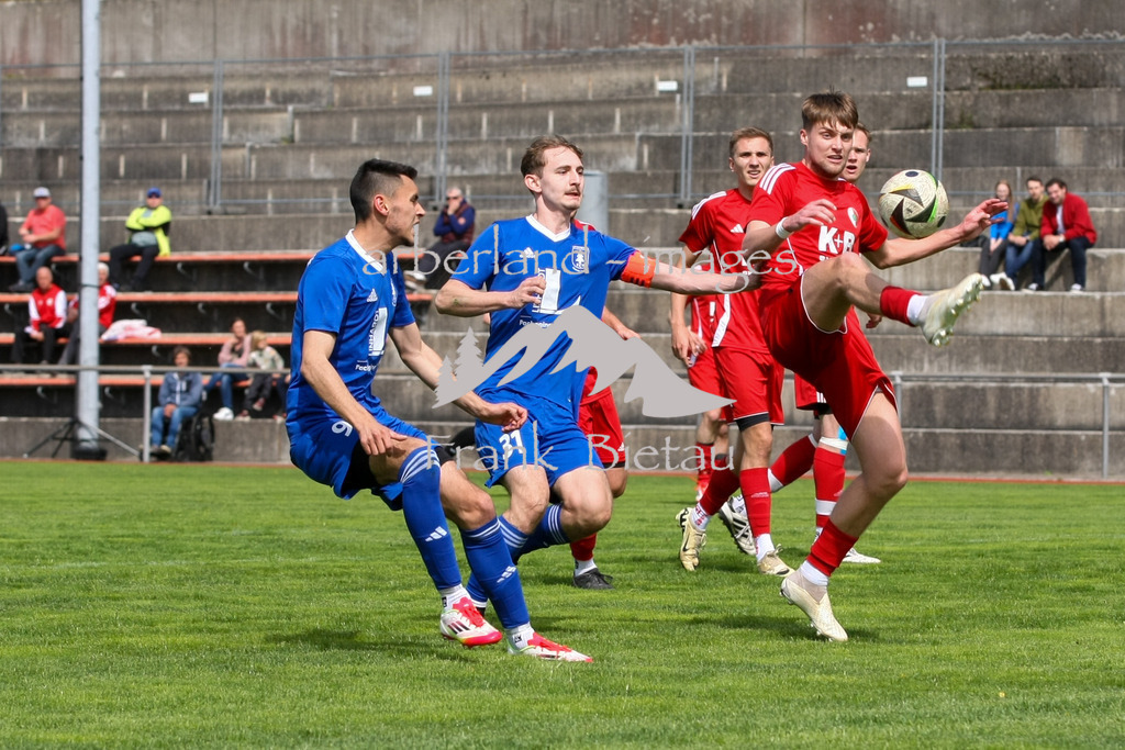 993T6156 | Medien- Sport- Entertainmentfotos