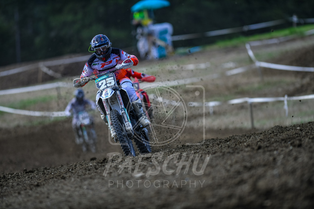 MX2 (357) | Paeschuphoto Shop - Wer nicht sucht der auch nicht findet.Ob Motocrossbilder oder von einem besuchtem Spiel, Hauptsache Action. - Realisiert mit Pictrs.com