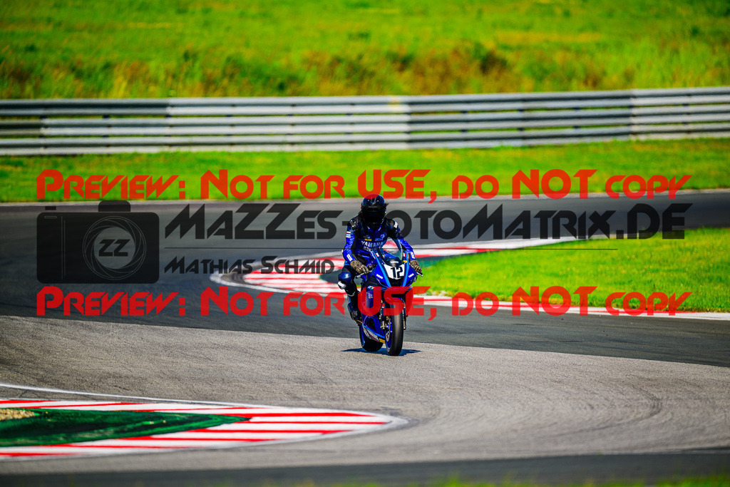 MaZZes_FotoMatrix_240601_6007705_2547 | R7