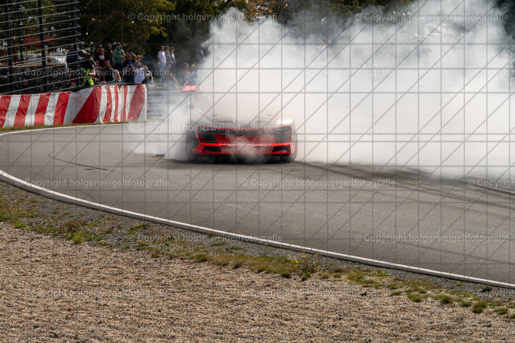 20250907114200D75_6794 | Bitte beachten!!!
Alle Fotos dieser Galerie sind nur grundbearbeitet. Im Falle eines Verkaufs, werde ich die Fotots noch mit dem nötigen Feinschliff versehen. - Realisiert mit Pictrs.com