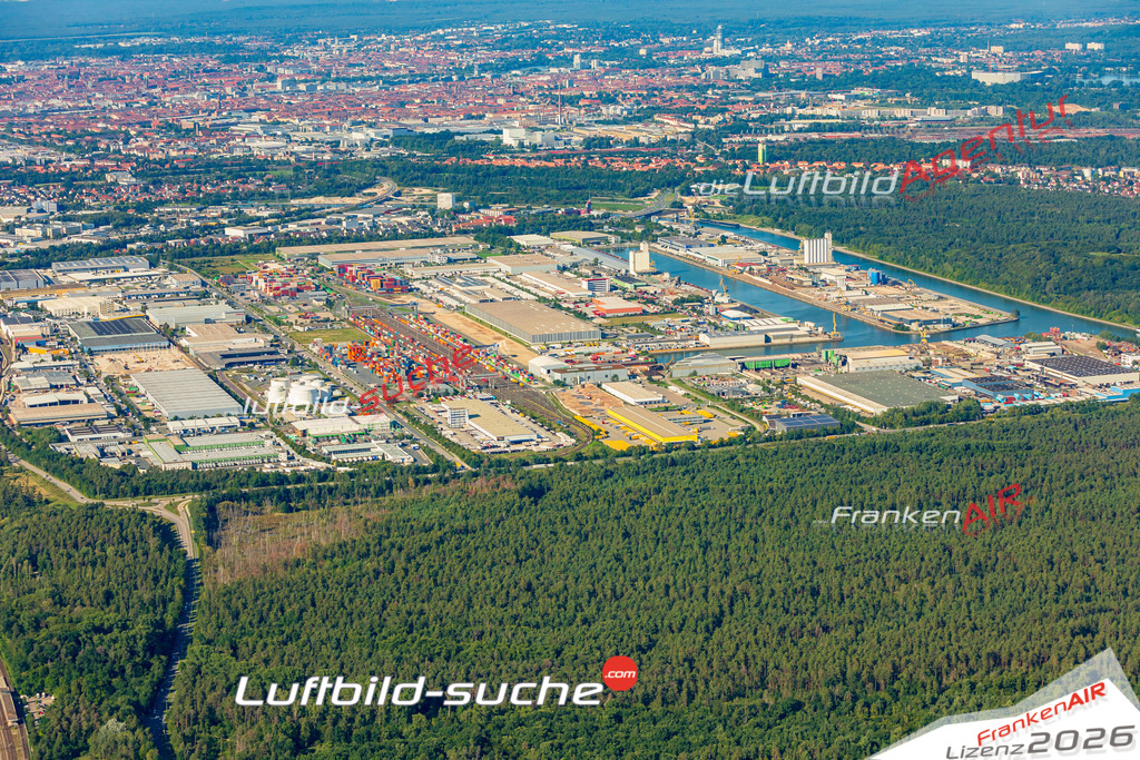 Klassische Luftaufnahme ohne Drohne zeigt:Industrie Maiach bei Nürnberg - Die Luftbildaufnahme wurde 2025 vom UL-Flugzeug heraus erstellt ( keine Drohne ) - Hochauflösende Luftaufnahme -Nicht vergleichbar mit Google Maps oder Satelittenbilder- Die Geschenkidee !Mit Lizenz und Bildrechte bestellbar