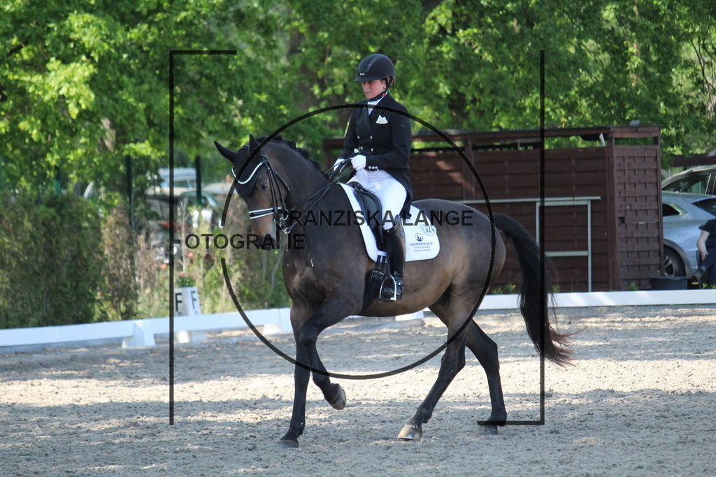 IMG_5472 | franziskalange - Realisiert mit Pictrs.com