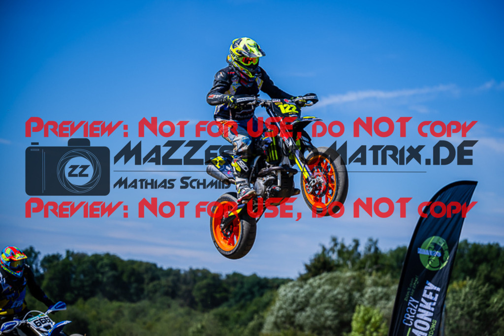 MaZZes_FotoMatrix_220903_0779 | UE40