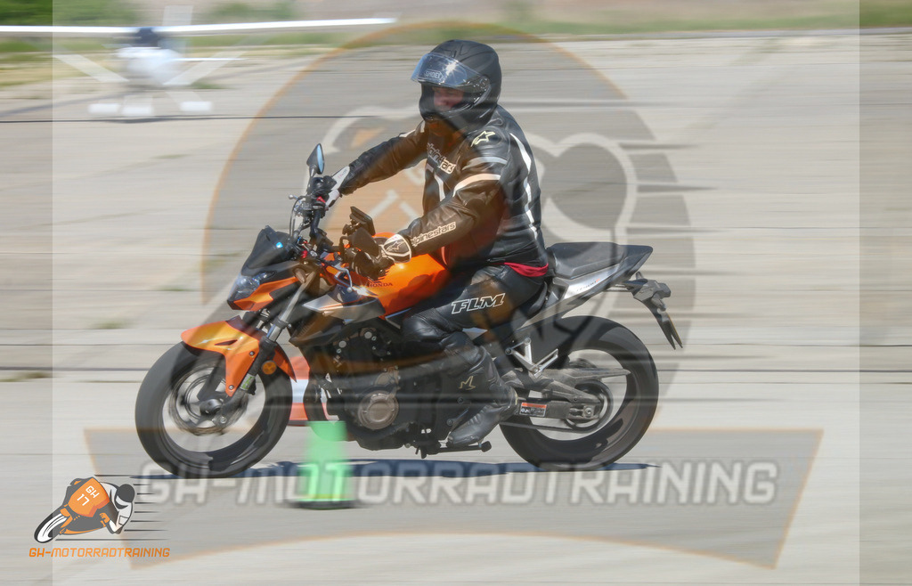 IMG_0016 | gh-motorradtraining-foto.de - Realisiert mit Pictrs.com
