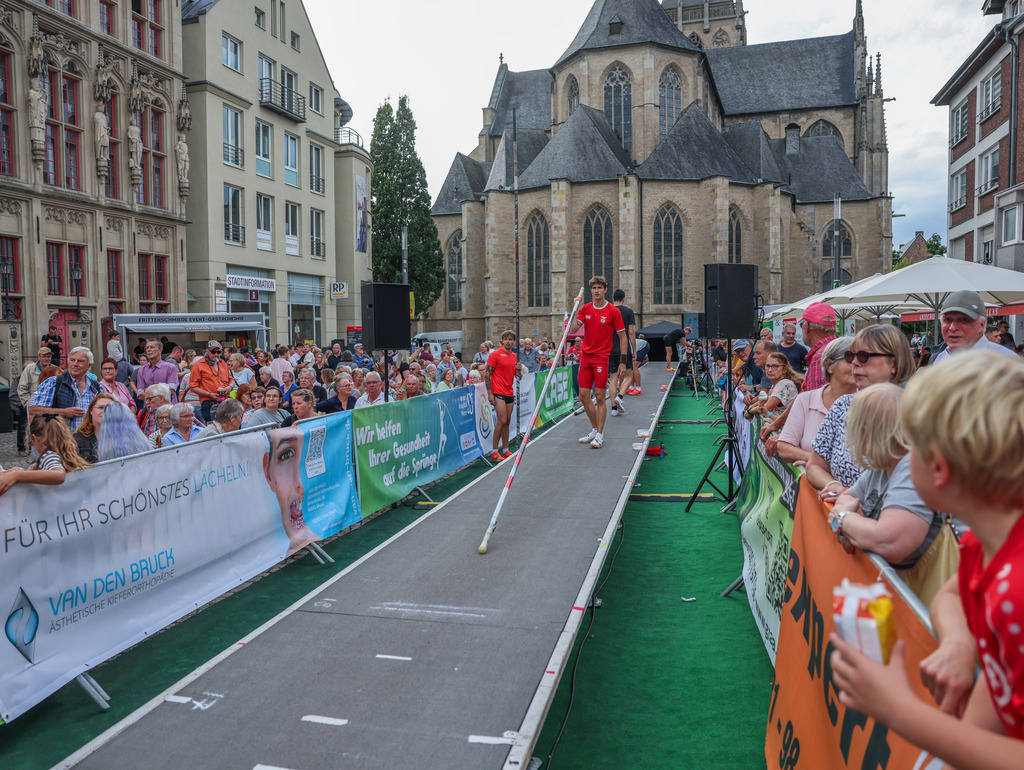 top-top.de-250828-077 | Foto, Video, Fotografie, Videografie, Fotobox, DJ, Discjockey, Musik, Musikbox, Veranstaltung, Photobooth, Amazon, Ebay, Buchtipp, Bestseller, Autor, Verlag, Buch, Wesel, Hamminkeln, NRW, Dinslaken, Rees, Drohne, Hochzeit, Party, Fotobox, Wesel, Fotograf